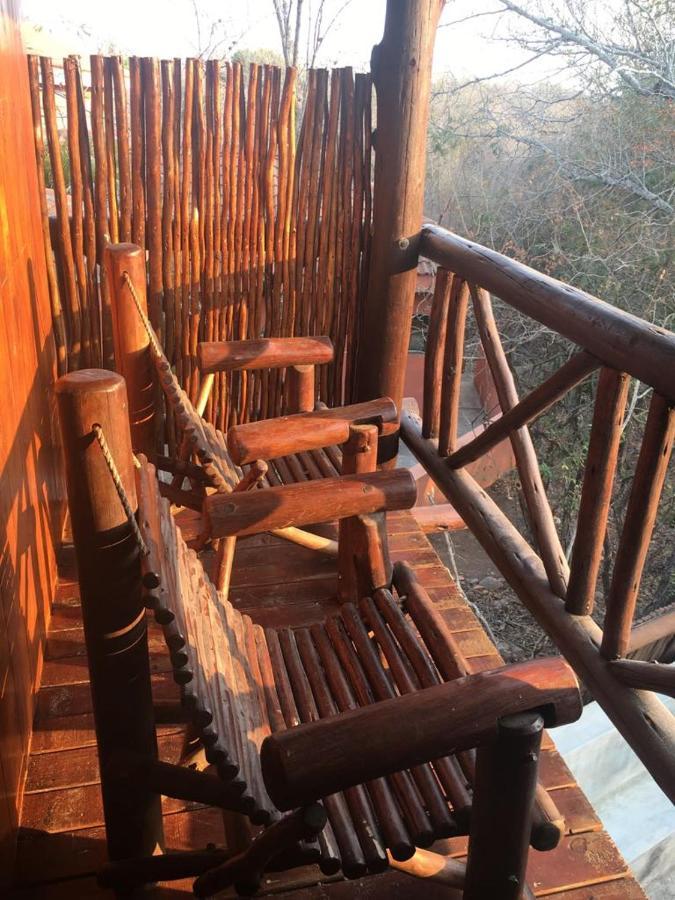 John And Noleen'S Place Marloth Park Exterior photo