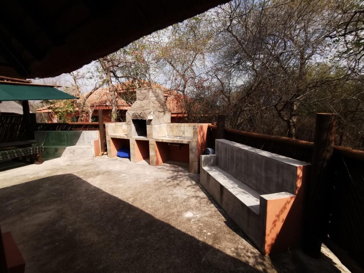 John And Noleen'S Place Marloth Park Exterior photo